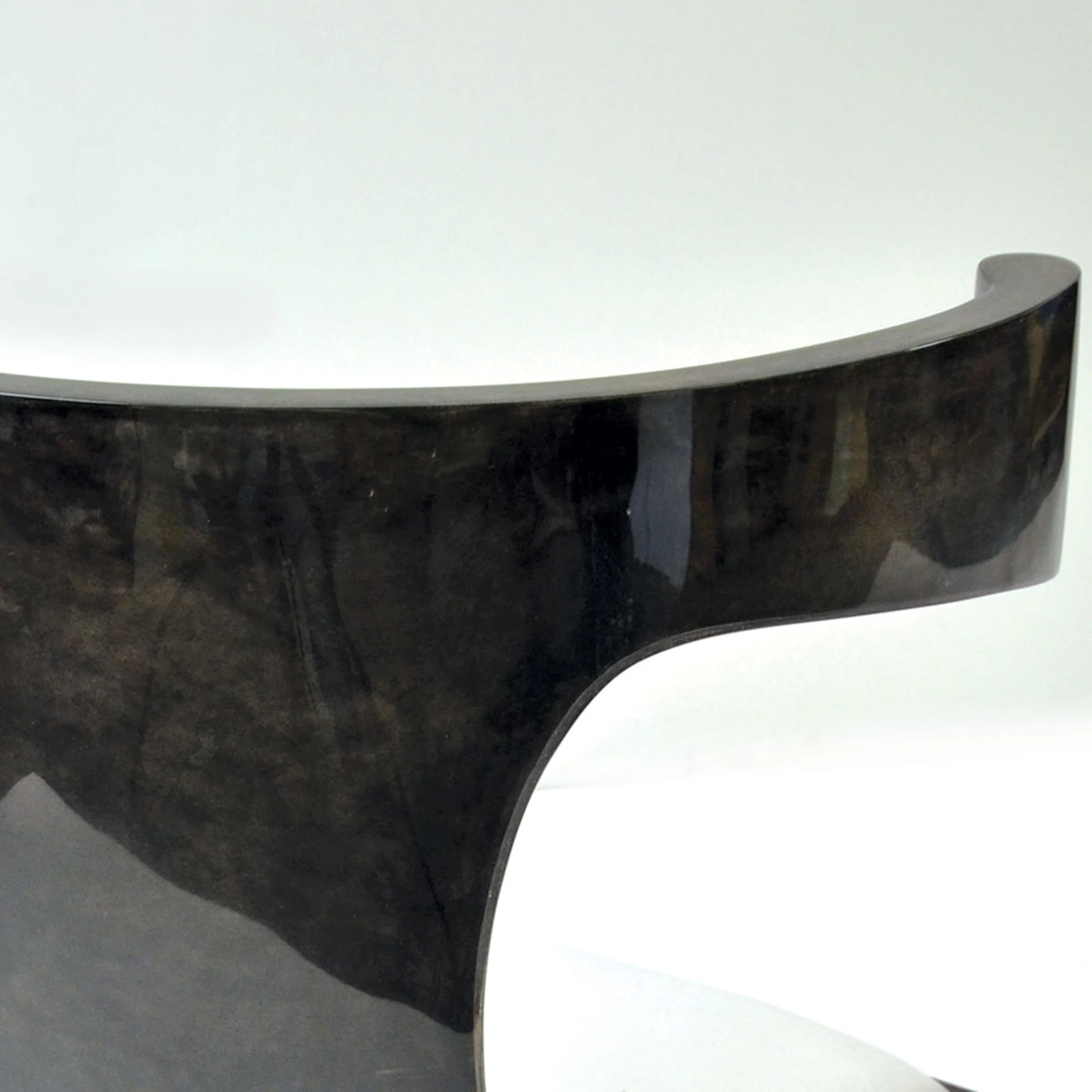 Bullhorn Parchment Chair