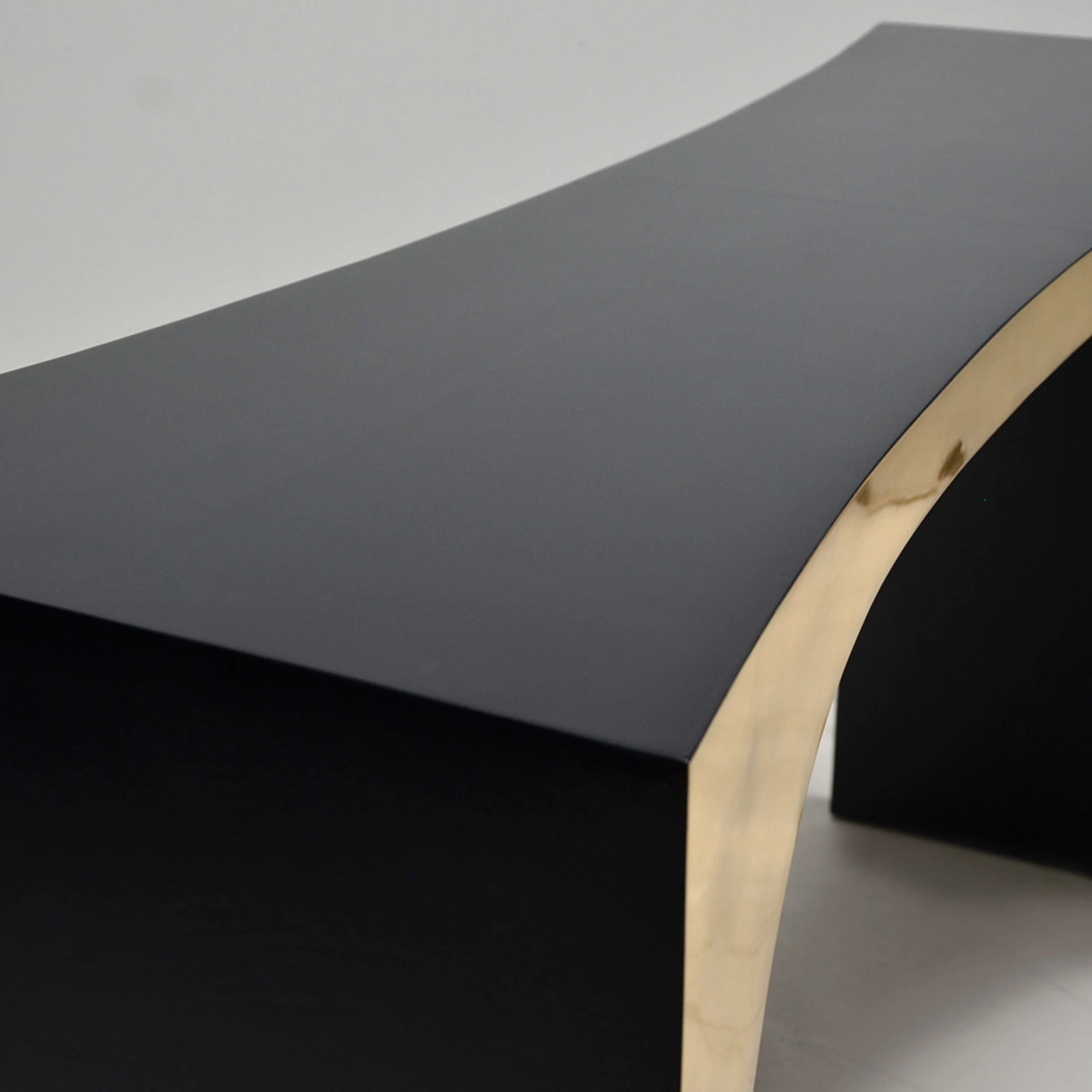 Amplitude Parchment Console